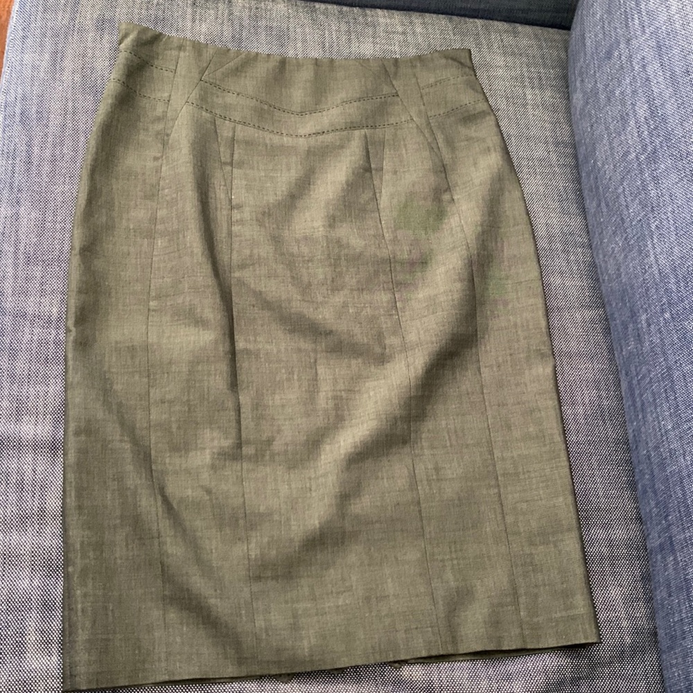 Skirt business look